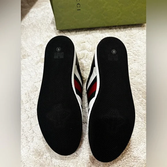 Gucci Men’s Black and White Web Logo Low Top Sneakers - Size 9.5 (US) Never Worn - Picture 7 of 10